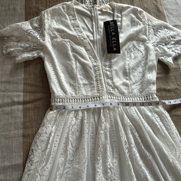 Bella Ella Boutique Make Your Heart Race Lace Dress in White - Picture 13 of 15